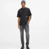 Jeans affusolati con lavaggio vintage Jeans affusolati con lavaggio vintage