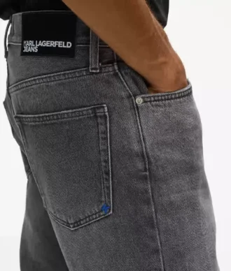 Jeans affusolati con lavaggio vintage