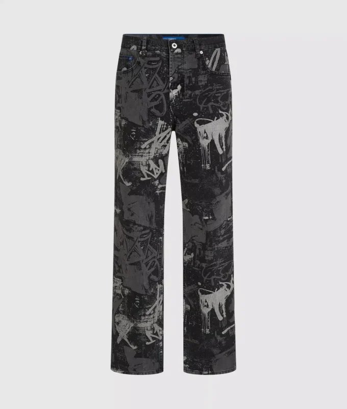 Jeans comodi con effetto verniciato Jeans comodi con effetto verniciato