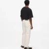JEANS CON CUCITURE A CONTRASTO JEANS CON CUCITURE A CONTRASTO