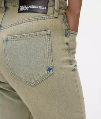 JEANS DIRITTI A VITA ALTA CON BORCHIE