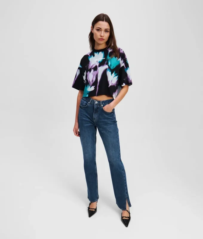 JEANS DIRITTI A VITA ALTA CON ORLO SPACCATO JEANS DIRITTI A VITA ALTA CON ORLO SPACCATO