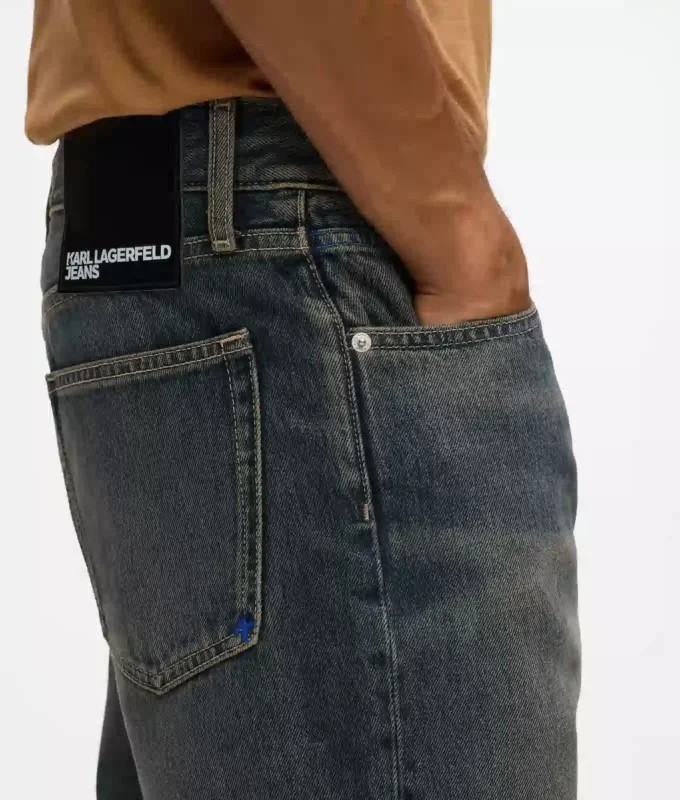 Jeans dritti Jeans dritti