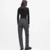 Jeans dritti a vita alta