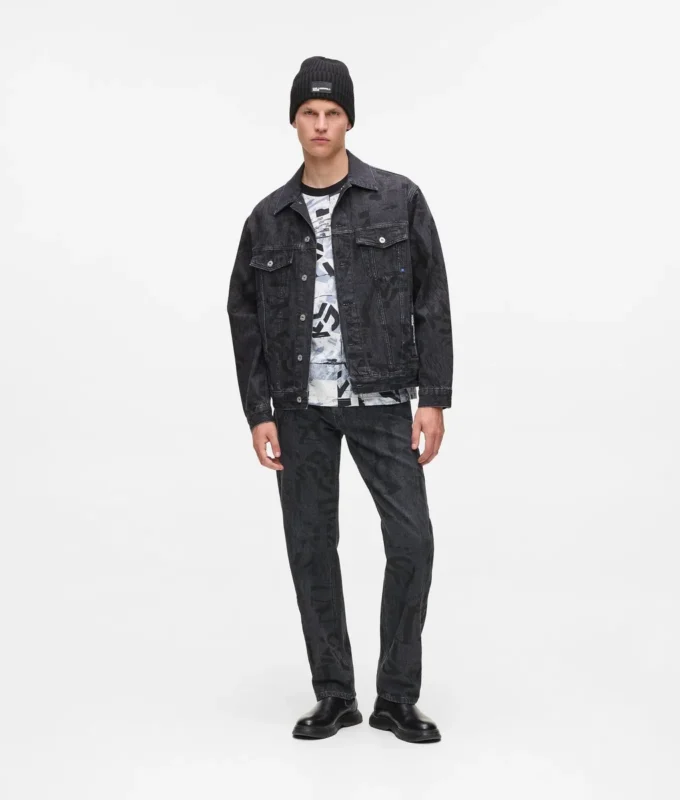 Jeans dritti con monogramma su tutta la superficie