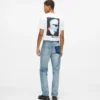 Jeans dritti con tasche rimosse Jeans dritti con tasche rimosse