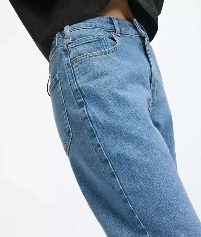 Jeans mom Jeans mom