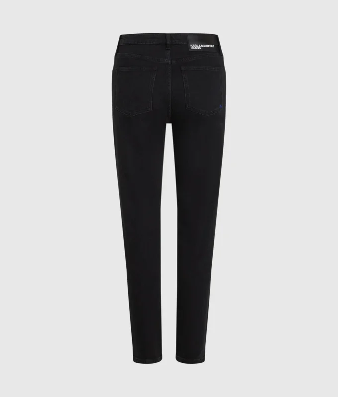 Jeans mom