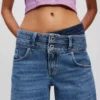 JEANS RELAXED CON DOPPIA CINTURA JEANS RELAXED CON DOPPIA CINTURA