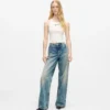 Jeans rilassati a vita media