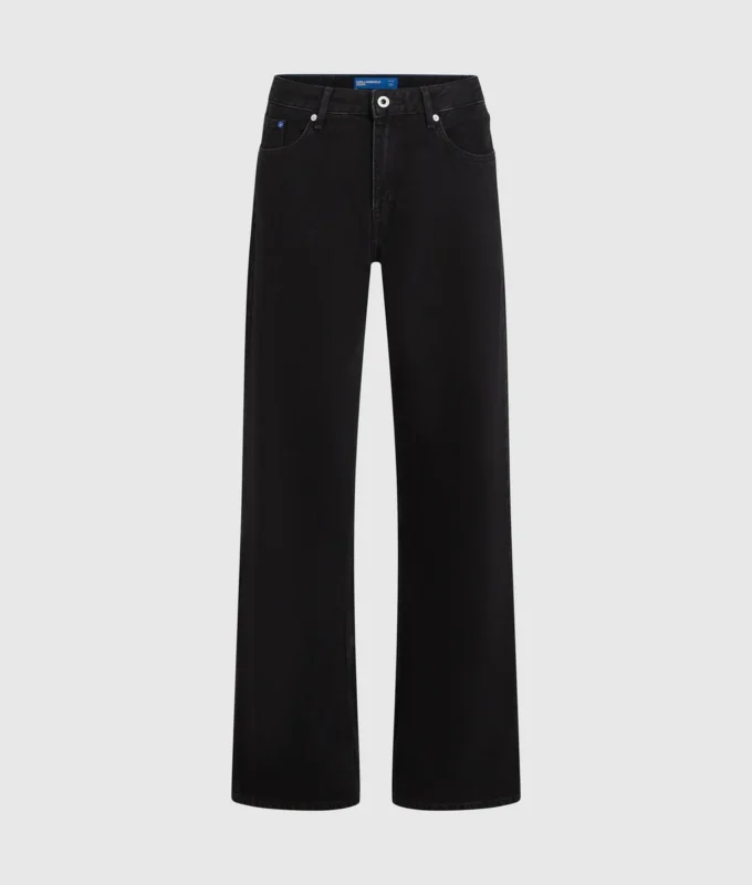 Jeans rilassati a vita media