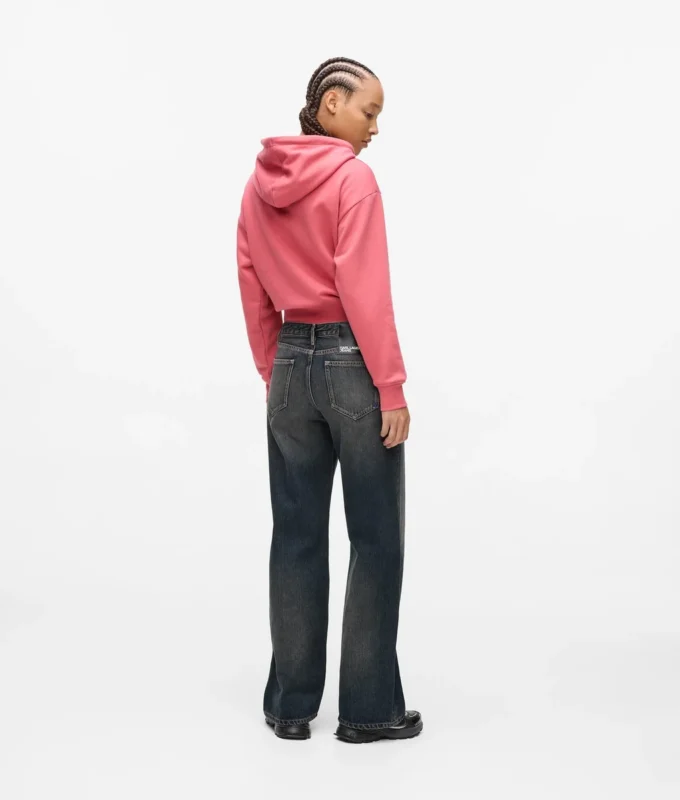 Jeans rilassati a vita media