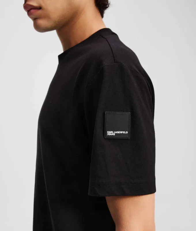 MAGLIETTA CON LOGO PATCH