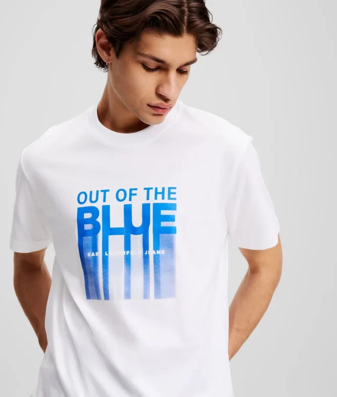 MAGLIETTA CON STAMPA OUT OF THE BLUE