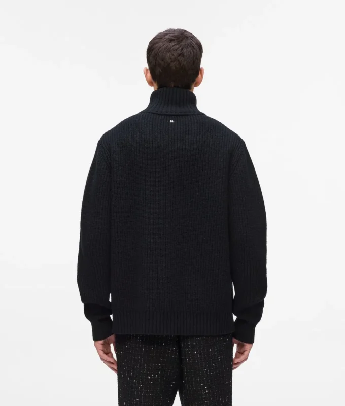 Maglione a collo alto con mezza zip Maglione a collo alto con mezza zip