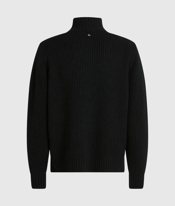 Maglione a collo alto con mezza zip Maglione a collo alto con mezza zip