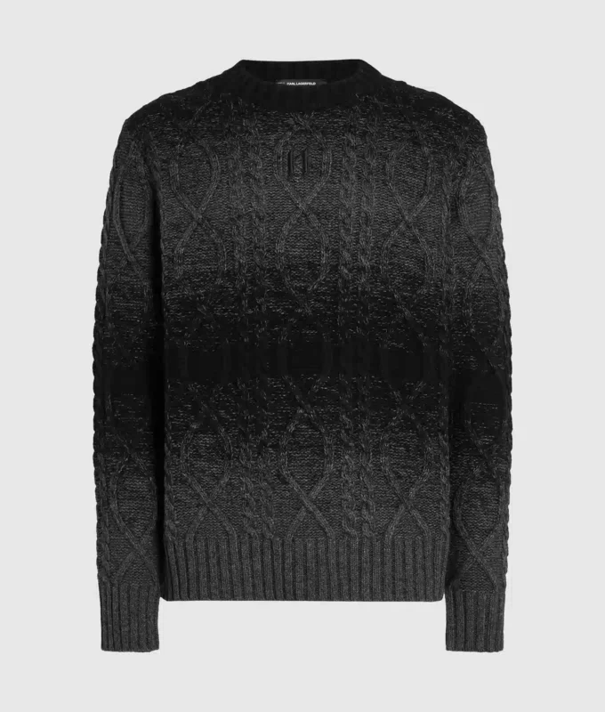 Maglione lavorato a trecce