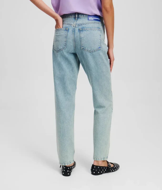 MOM JEANS MOM JEANS