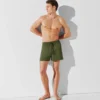 MORBIDI SHORTS DA BAGNO CON LOGO METALLICO