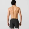 Pantaloncini da surf con bordino a contrasto Pantaloncini da surf con bordino a contrasto