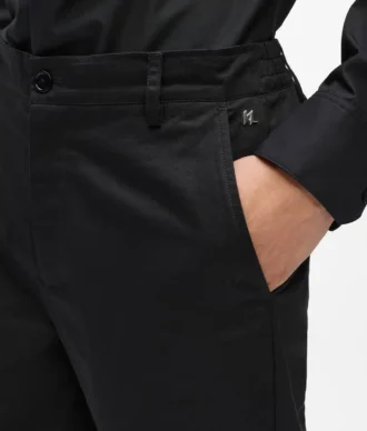 Pantaloni chino classici