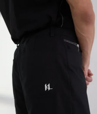 PANTALONI CON CUCITURE A CONTRASTO