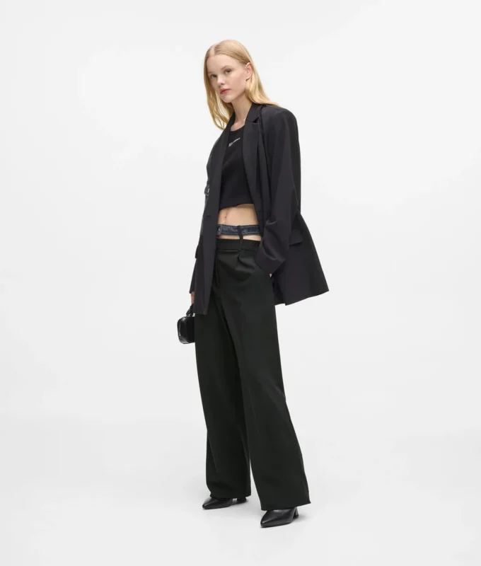 Pantaloni con doppia cintura Pantaloni con doppia cintura