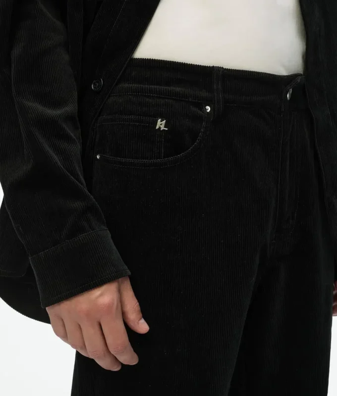 Pantaloni in velluto a coste Pantaloni in velluto a coste