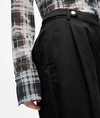 Pantaloni sartoriali a gamba larga Pantaloni sartoriali a gamba larga
