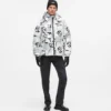 Piumino con monogramma su tutta la superficie Piumino con monogramma su tutta la superficie