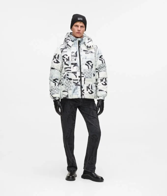 Piumino con monogramma su tutta la superficie Piumino con monogramma su tutta la superficie