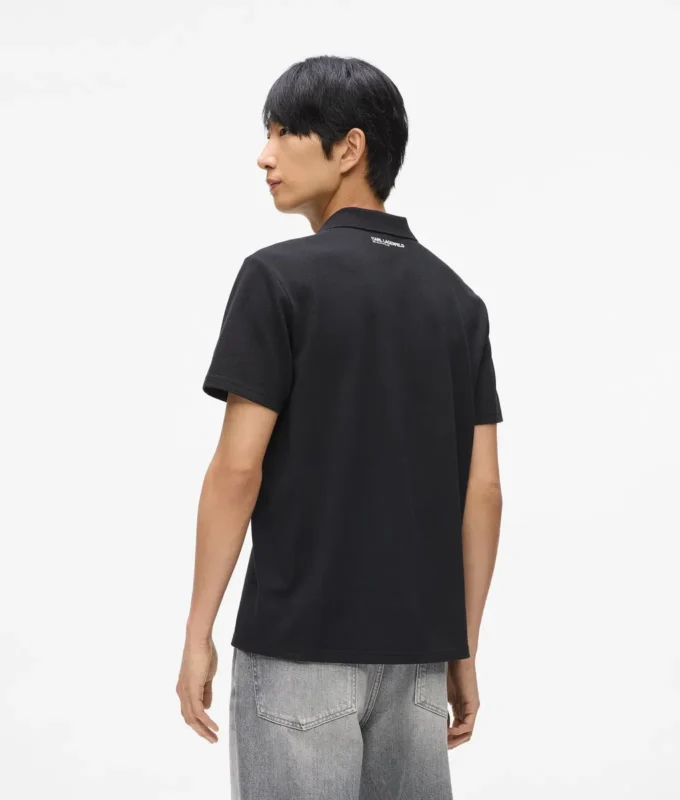 Polo con spilla Monogram