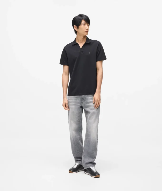 Polo con spilla Monogram