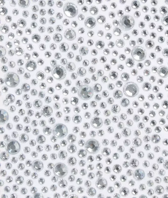 POLSINI CON STRASS SELEZIONATI DA HUN KIM