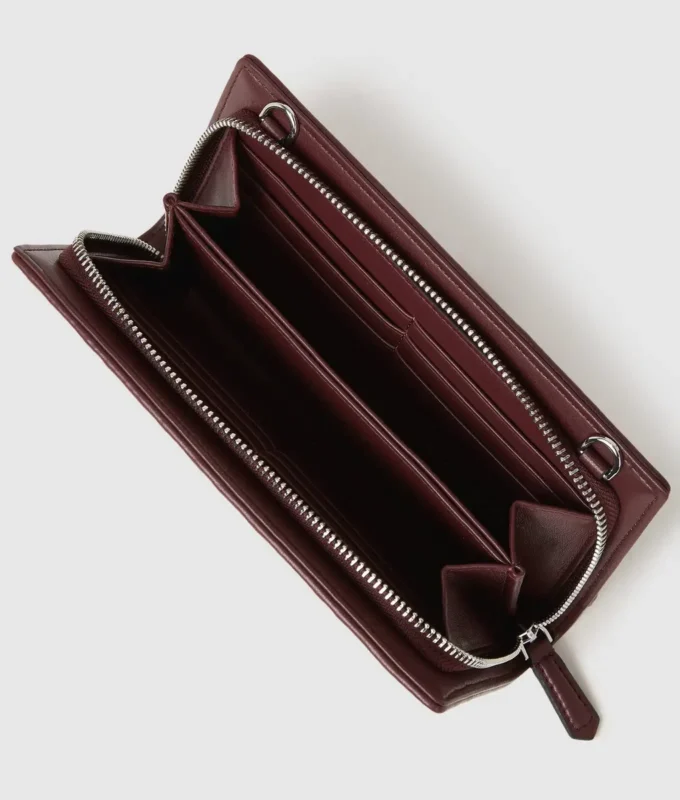 Portafoglio K/Weave con catena Portafoglio K/Weave con catena