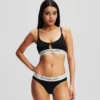 REGGISENO HOTEL KARL PEEPHOLE REGGISENO HOTEL KARL PEEPHOLE