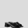 SANDALI CON TALLONE SCOLPITO SANDALI CON TALLONE SCOLPITO