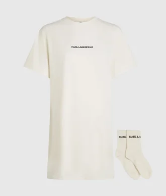 Set pigiama con logo