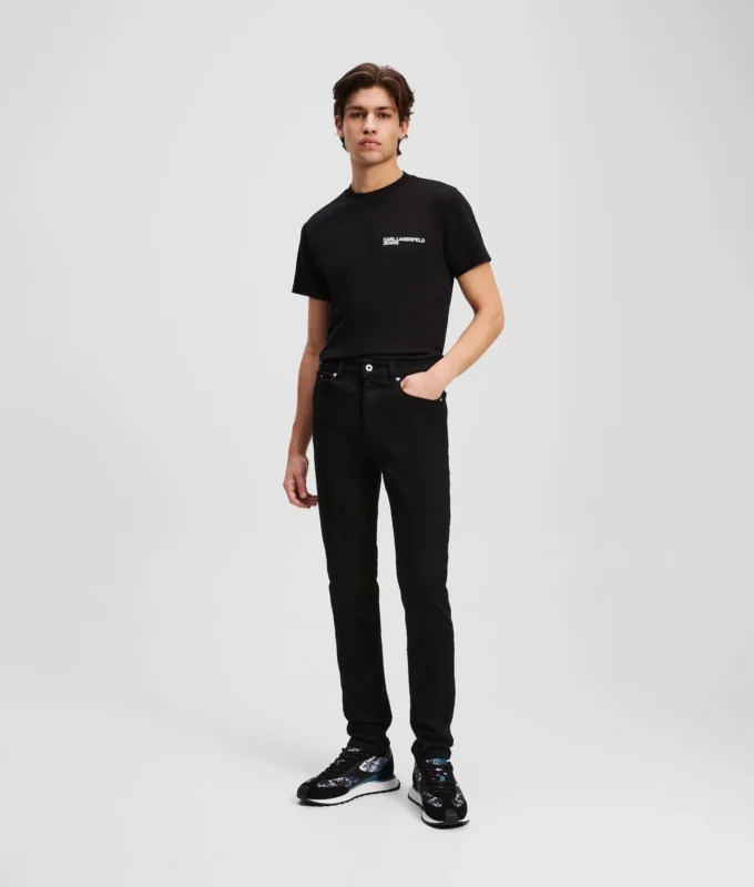 SKINNY