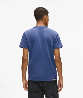SLIM-FIT T-SHIRT