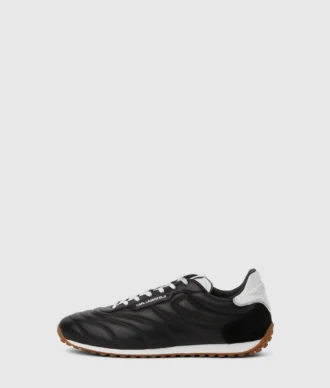 Sneakers Astra Volley