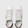 Sneakers Ikon NFT Kapri