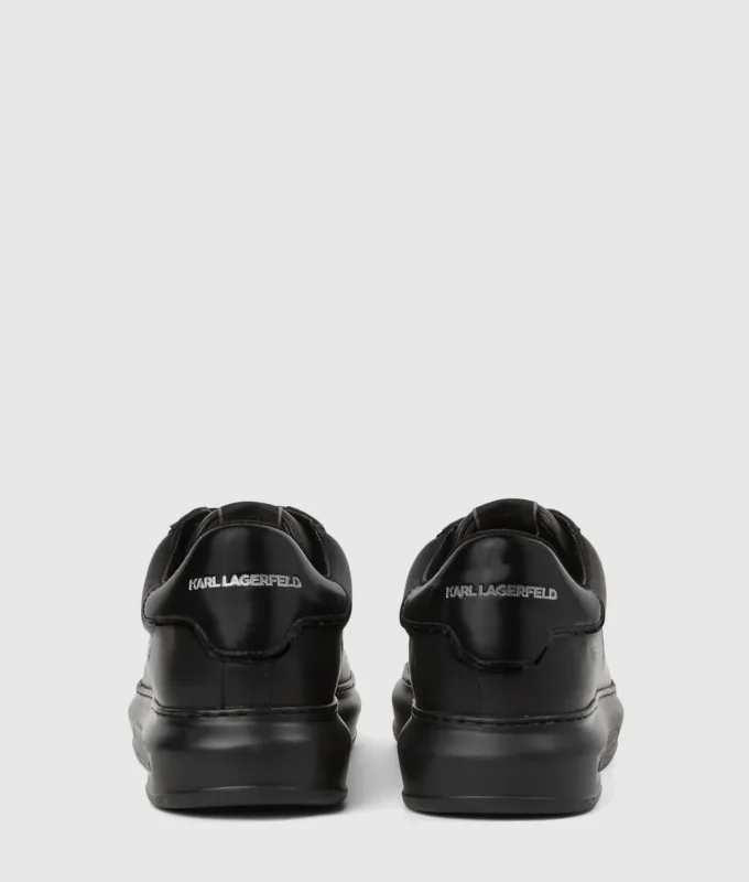 Sneakers Ikon NFT Kapri