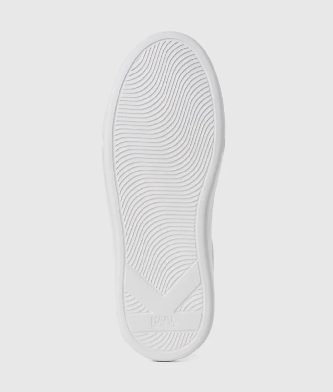Sneakers Ikon NFT Kapri