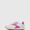 Sneakers Sonar