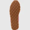 Sneakers Sonar