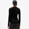 T-shirt a maniche lunghe con bottoni T-shirt a maniche lunghe con bottoni