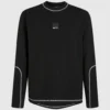 T-shirt a maniche lunghe con cuciture a contrasto T-shirt a maniche lunghe con cuciture a contrasto