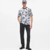 T-shirt comoda con monogramma su tutta la superficie