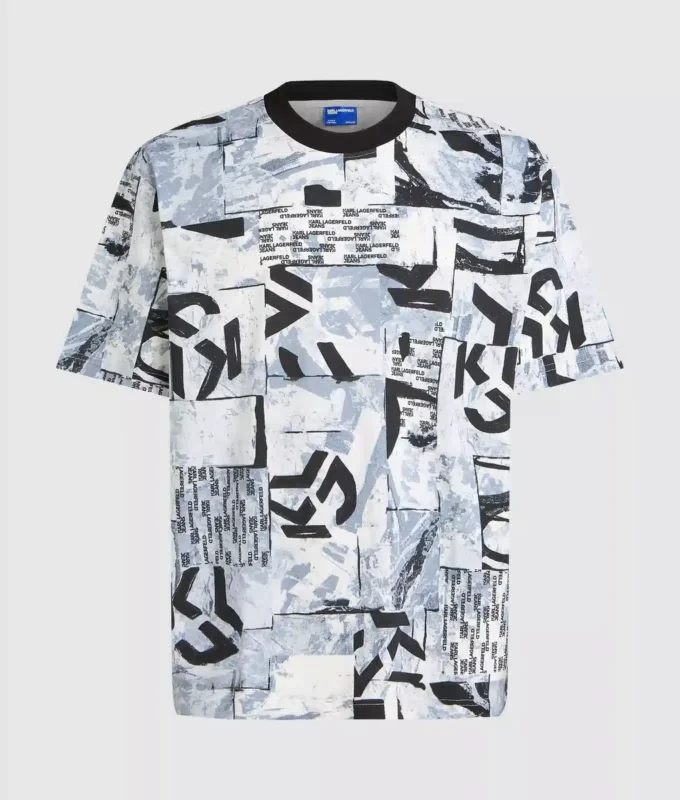T-shirt comoda con monogramma su tutta la superficie